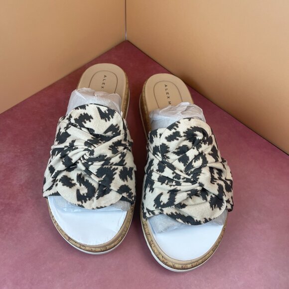 ALEX MARIE LEANNE KNOT DETAIL SLIDE SANDALS (7) - Picture 3 of 16